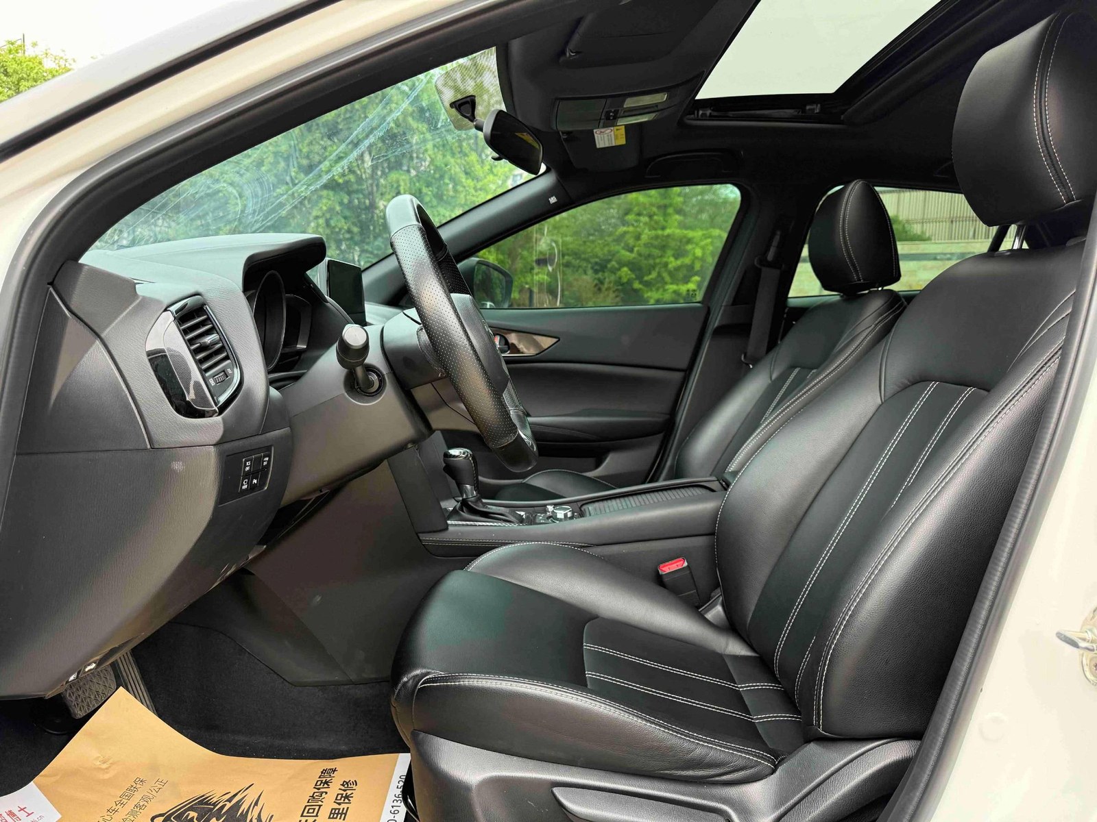 Mazda CX-4 2023, наш лот, водительское кресло