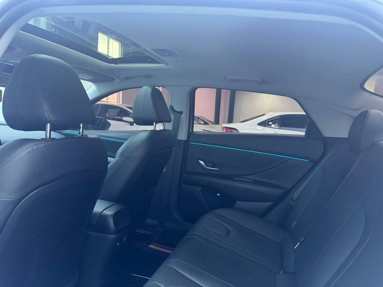 Hyundai Elantra 2021 из Китая, наш лот (5/6)