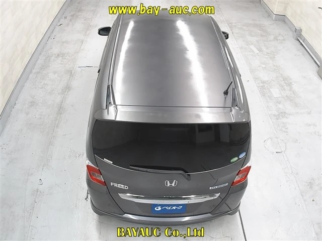 Honda Freed Hybrid GP3 2014, лот, вид сверху