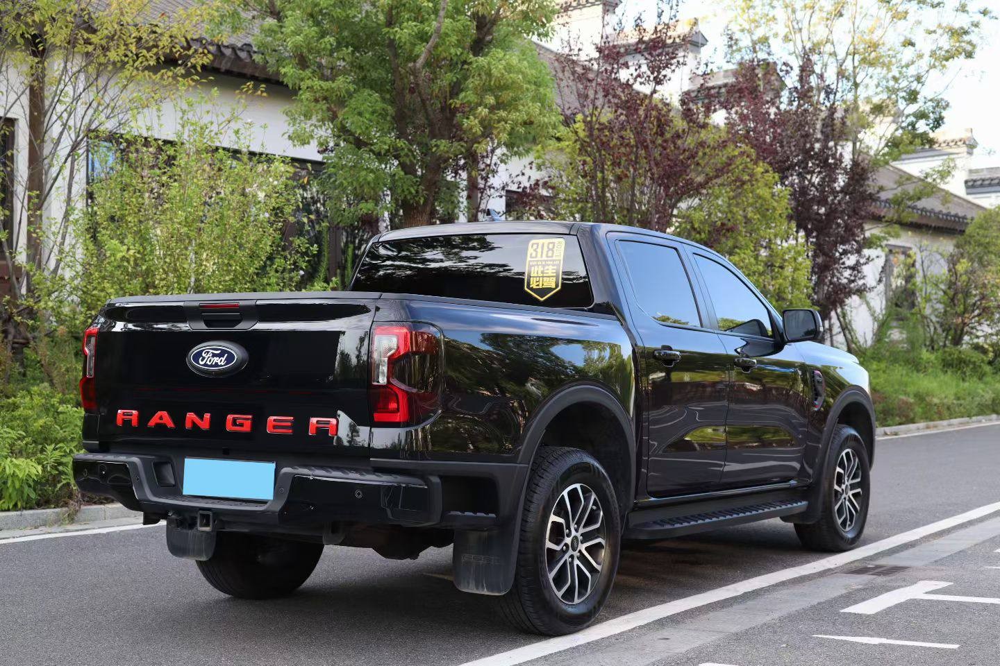 Ford Ranger 2023, наш лот, корма с надписью Ranger (2/3)