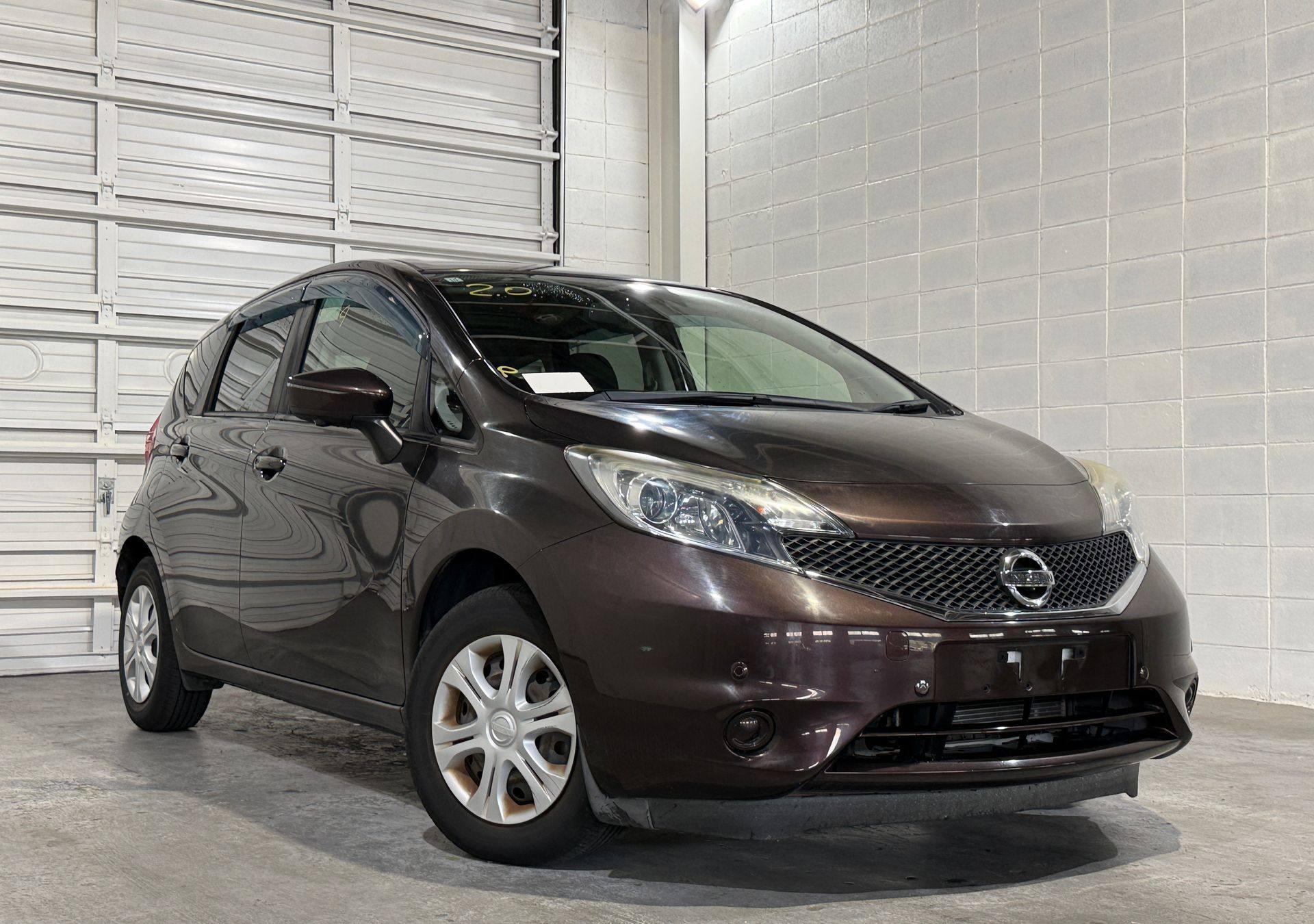 Nissan Note X DIG-S из Японии, 2015, наш лот (1/6)