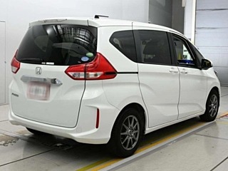 Honda Freed GB5 2017, наш лот, сзади 3/4 (2/3)