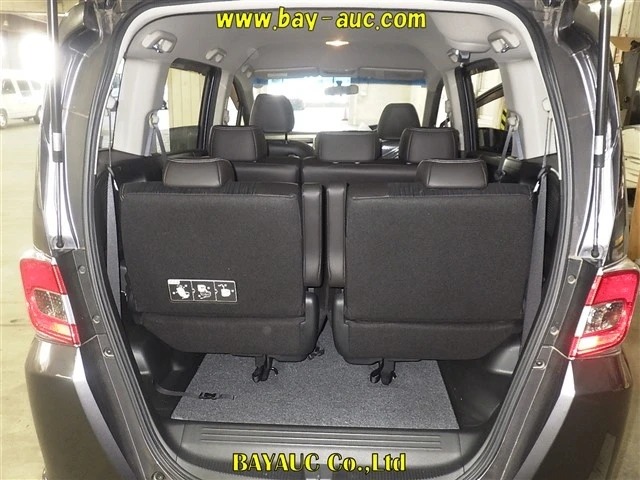 Honda Freed Hybrid GP3 2014, лот, багажник