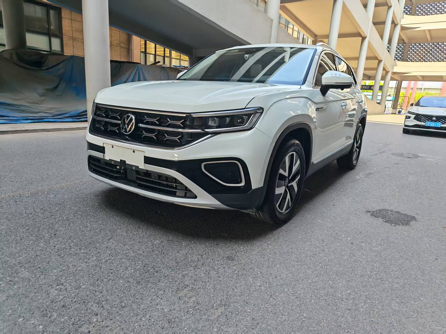 Volkswagen Tayron 2022, пробег 11 255 км, наш лот (1/5)