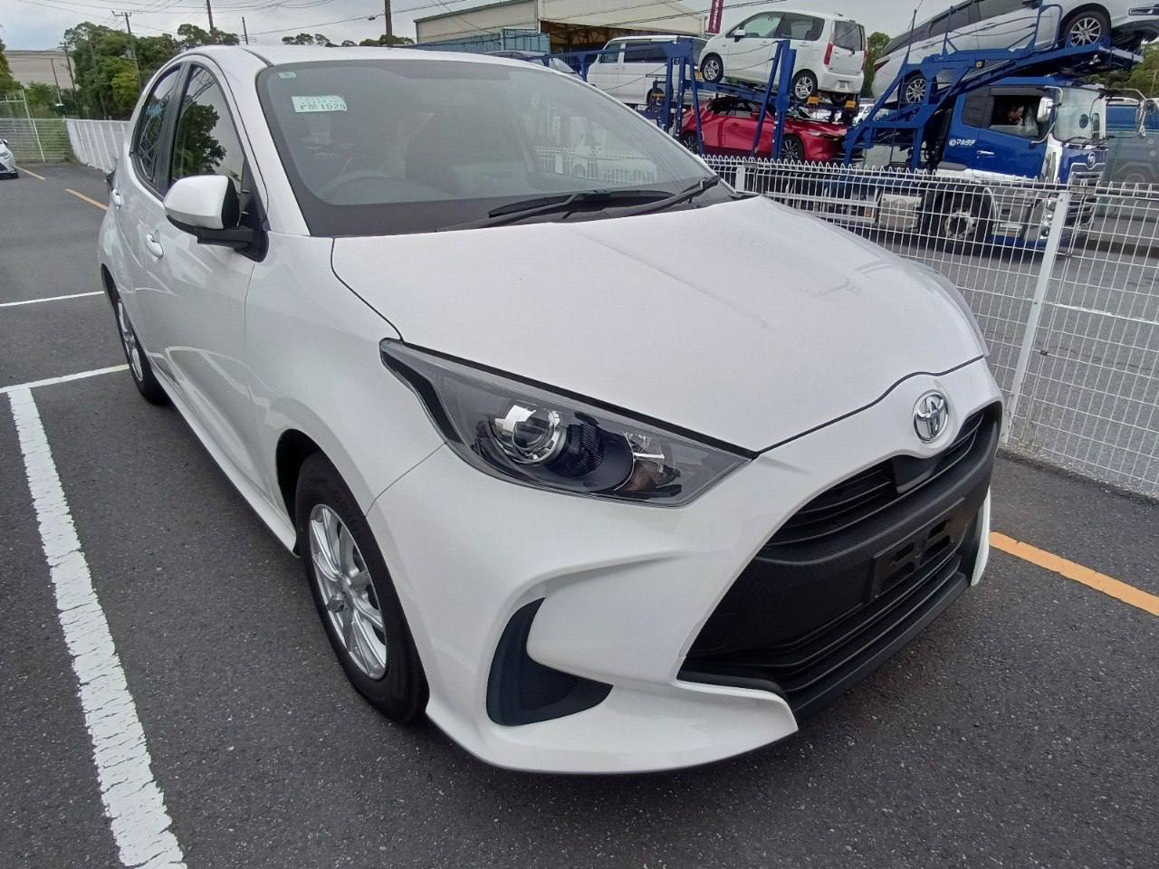 Реальный лот Toyota Yaris с японского аукциона